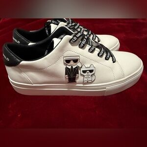 NWT KARL LAGERFIELD White Sneakers with Black Accents SIZE 8.5